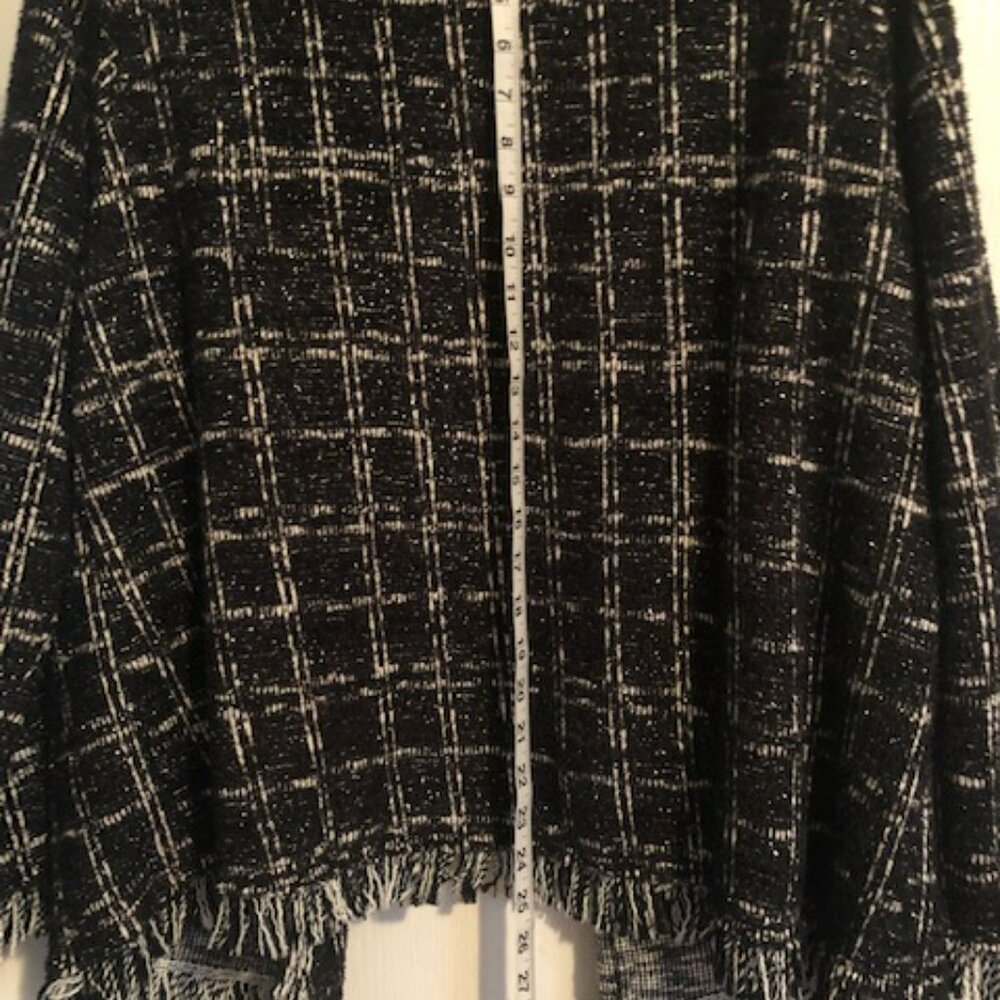 Plaid Boucle Jacket with Fringe Open Front Black Silver Sparkle Joan Rivers 1x - Picture 3 of 3
